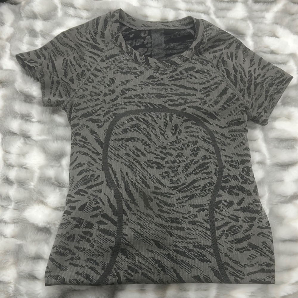 leopard print lululemon swiftly tech